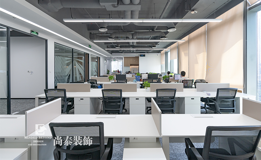 深圳市龍華區科技公司辦公室裝修效果圖